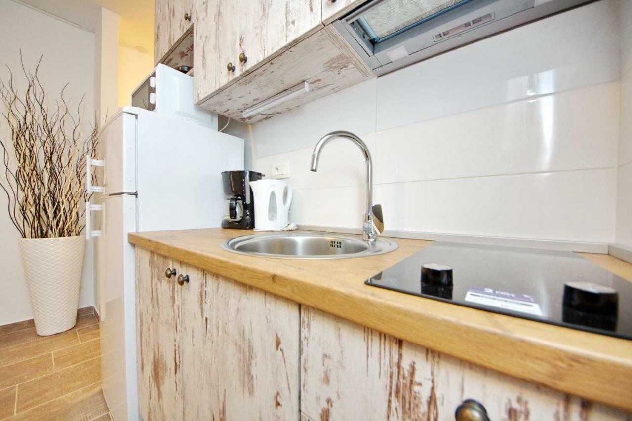 Apartman Gabi 3 *
